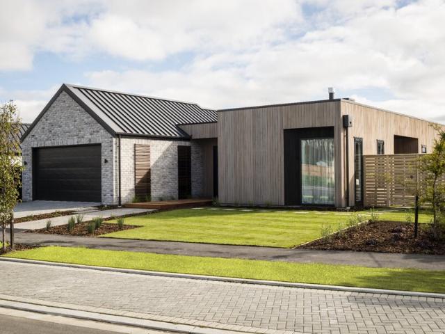 House for rent in Chaslands, Canterbury