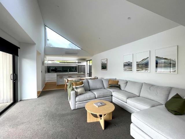 House for rent in Christchurch Central, Linwood-Central-Heathcote Community