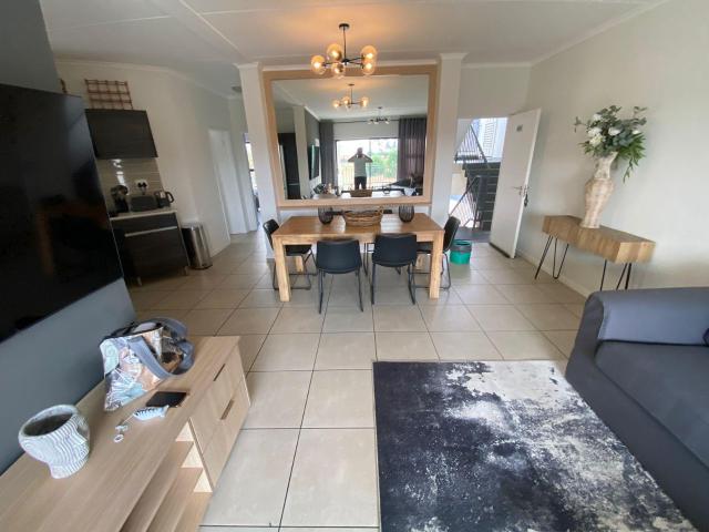 Apartment for rent in Antwerp, Johannesburg