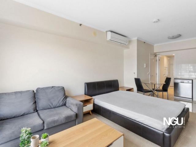 Granny Flat for rent in Toombul, Queensland