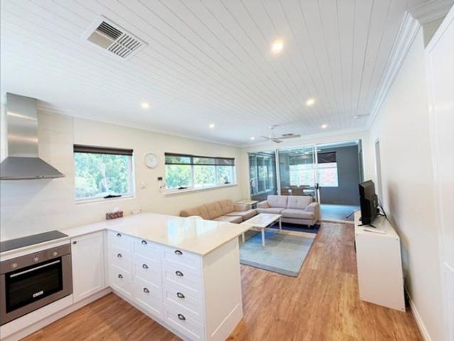 Apartment for rent in Daglish, Western Australia