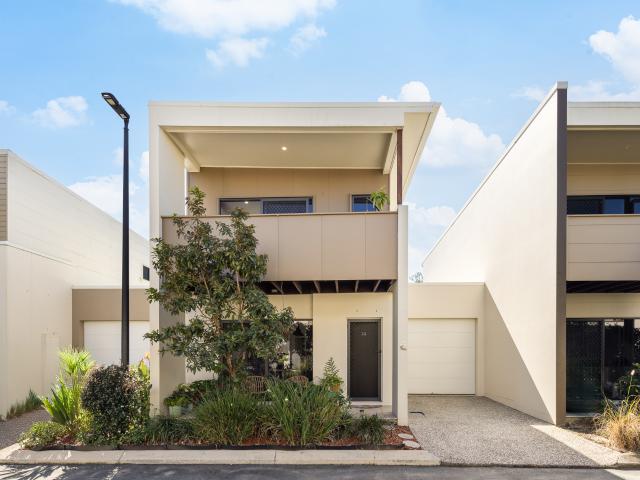 Townhouse for sale in Toombul, Queensland