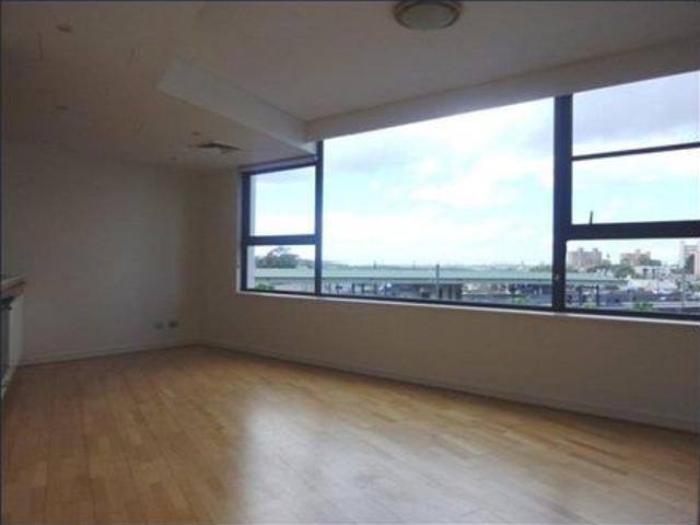 Apartment for rent in Lower North Shore, Sydney