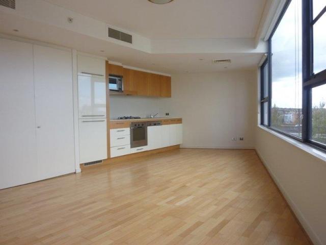 Apartment for rent in Lower North Shore, Sydney