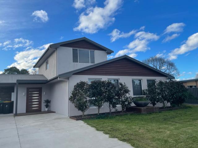 House for rent in Sale, Victoria