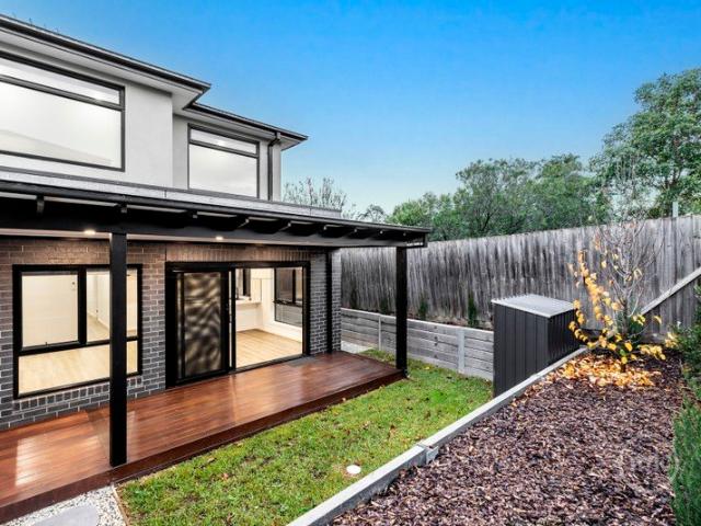 Townhouse for sale in Camerons Creek, Victoria