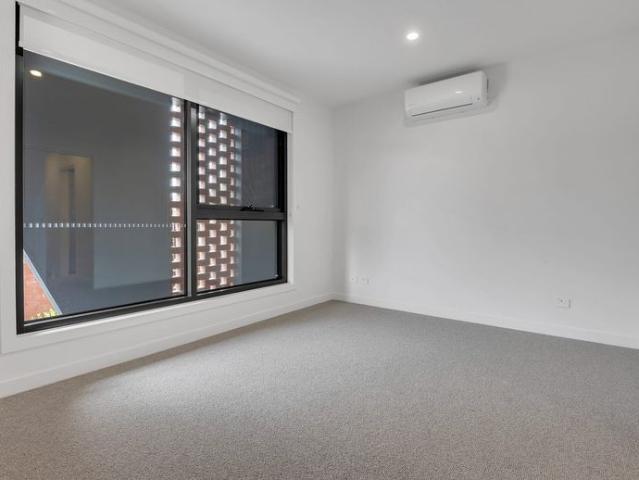 Townhouse for rent in Camerons Creek, Victoria
