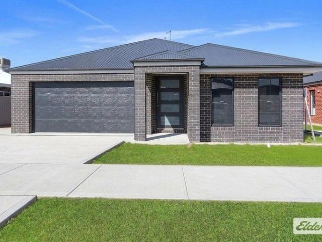 House for sale in Leneva, Victoria