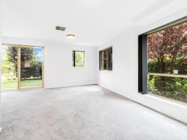 Townhouse for rent in Canberra, Australian Capital Territory