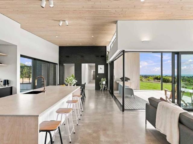House for rent in Ōakura, New Plymouth District