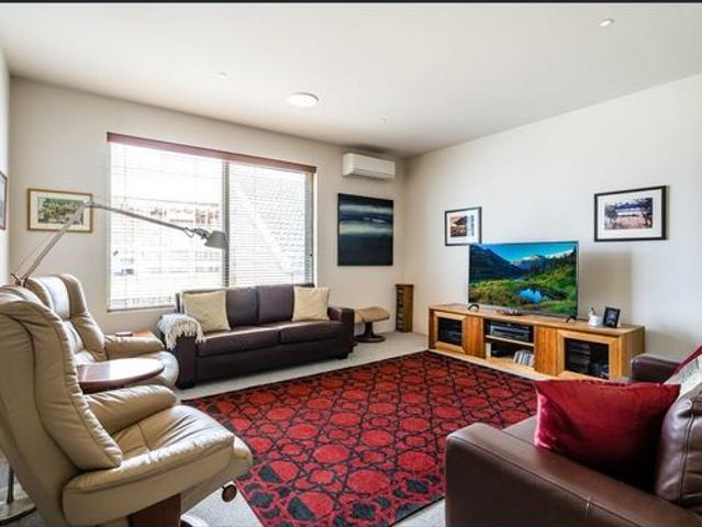 Apartment for rent in Rippleside, Geelong