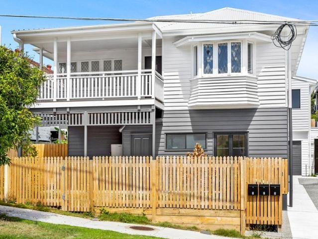 House for rent in Camp Hill, Greater Brisbane