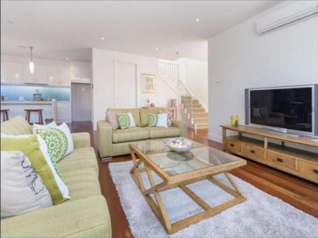 Townhouse for rent in Camerons Creek, Victoria