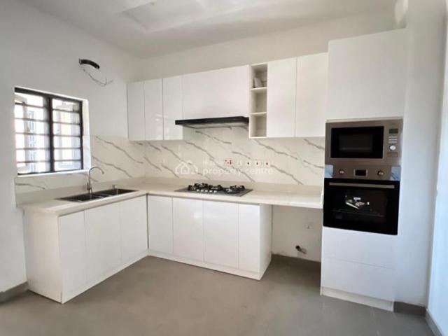 Flat for sale in Eti Osa, Lagos