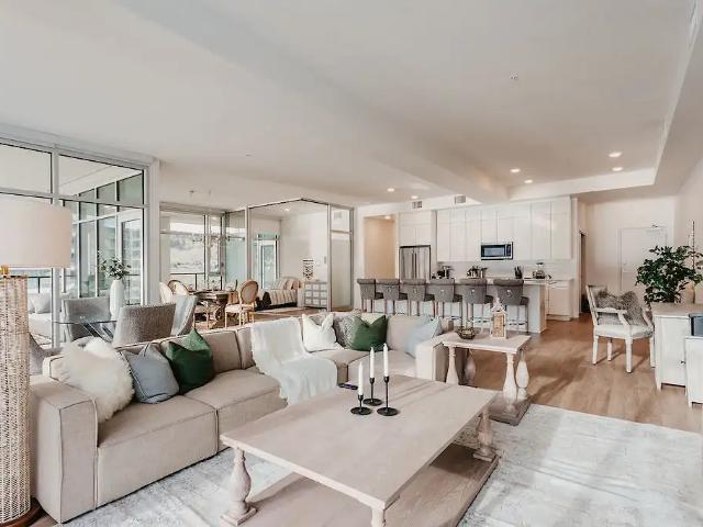 Condo for rent in Winfield, British Columbia