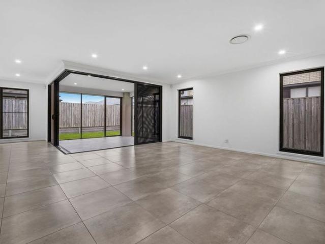 House for rent in Stockland Pallara, Greater Brisbane