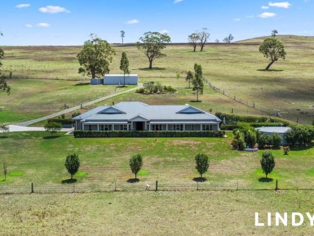 Cottage for sale in Bridgman, New South Wales
