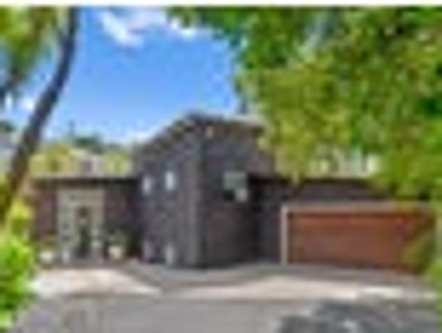 House for sale in Wairau Valley
