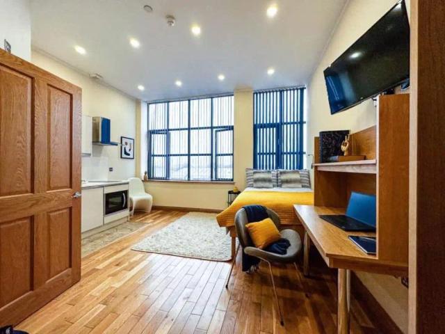 Studio for rent in Hyson Green, Haddon