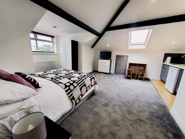 Studio for rent in Salford, Greater Manchester