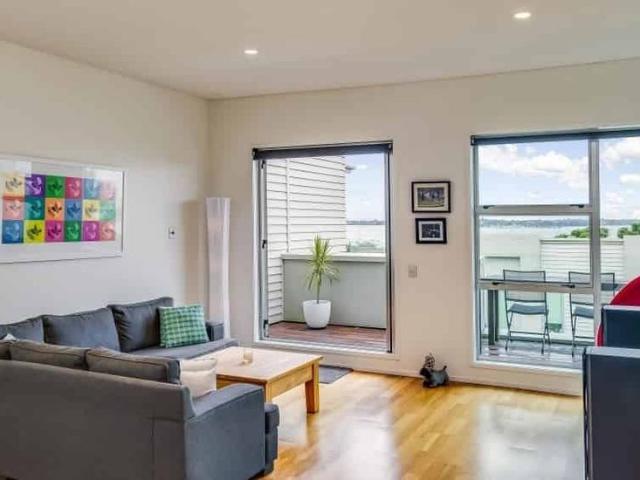 Townhouse for rent in Auckland, Oroua County