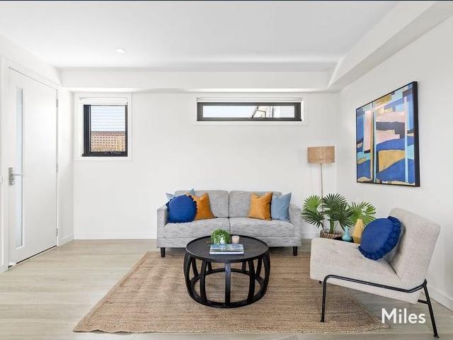 Townhouse for rent in Camerons Creek, Victoria