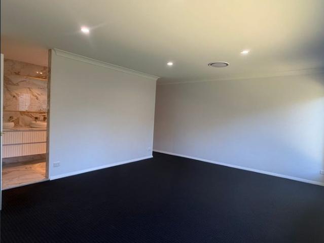 Townhouse for rent in Dubbo, New South Wales