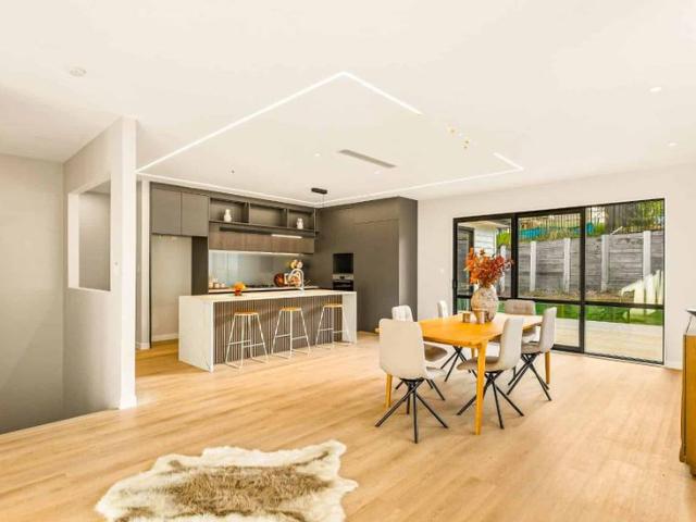 House for rent in Oratia, Oroua County