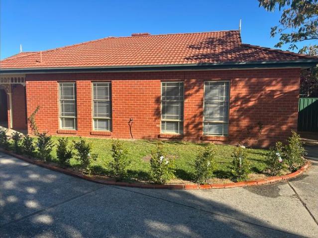 Townhouse for rent in Albury, New South Wales