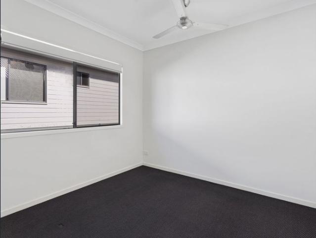 Townhouse for rent in Toombul, Queensland