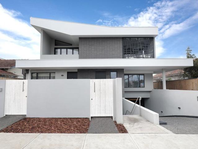Townhouse for sale in Camerons Creek, Victoria