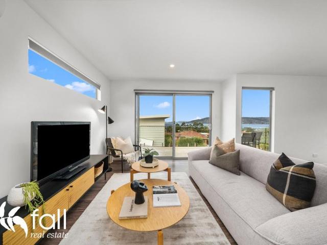 Townhouse for rent in Hobart, Tasmania