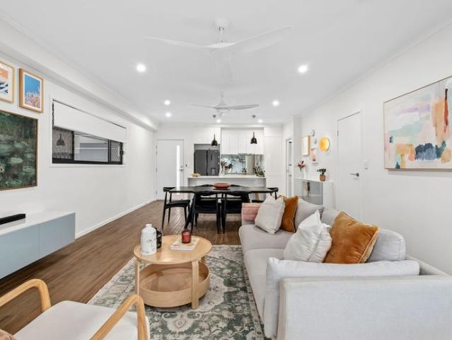 Townhouse for rent in Toombul, Queensland