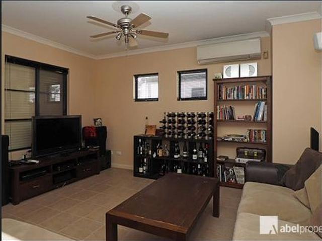 Townhouse for rent in Perth, Western Australia