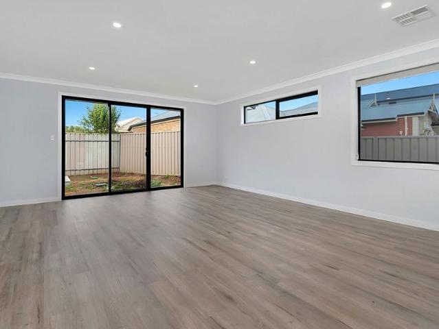 Townhouse for rent in Horseshoe Creek, South Australia