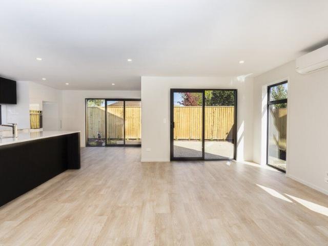 Townhouse for rent in Saint Albans, Fendalton-Waimari-Harewood Community