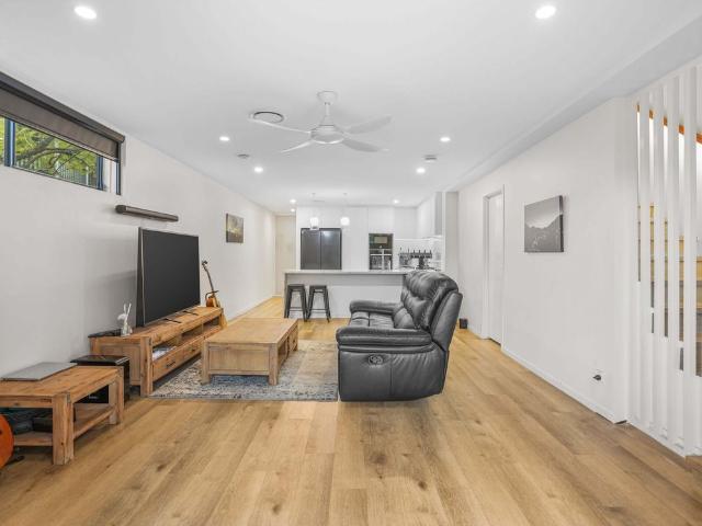 Townhouse for rent in Toombul, Queensland