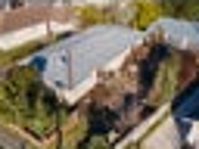 House for sale in Chaslands, Canterbury