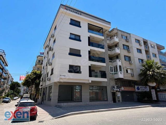 Karşiyaka, İzmir içerisinde satılık Dükkan