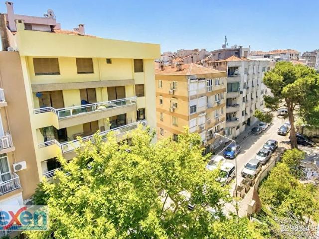 Karşiyaka, İzmir içerisinde satılık mülk