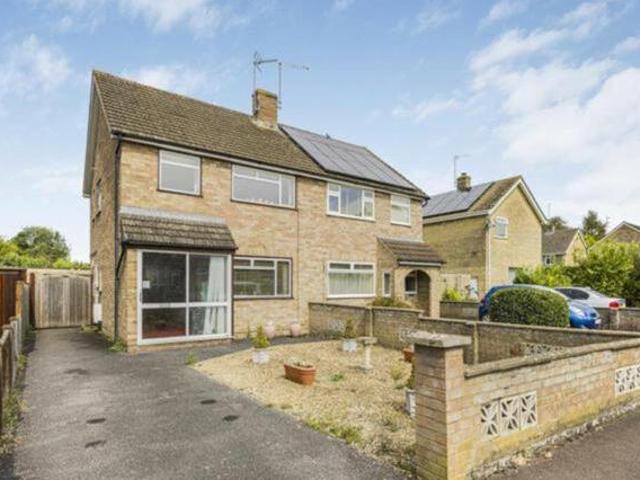 House for sale in Evershot, Oxfordshire