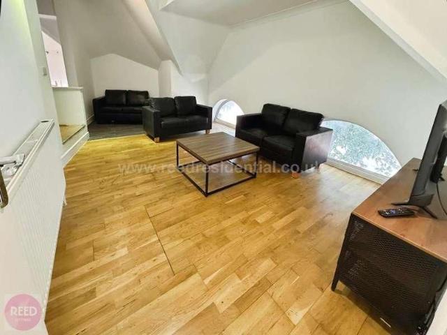 Apartment for rent in Metchley, Birmingham