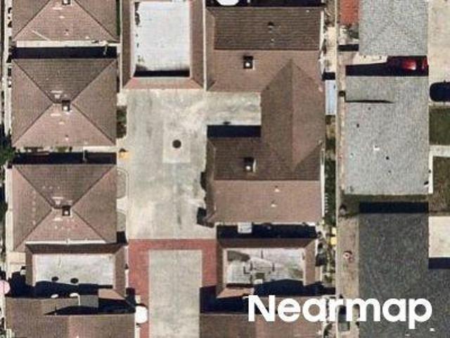 Condo for sale in Paramount, California