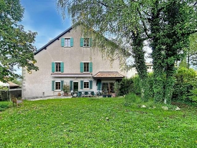 Einfamilienhaus kaufen in Soral