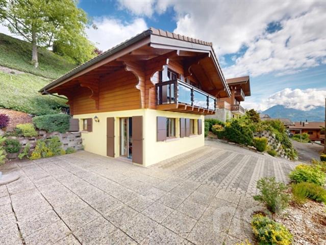 Haus kaufen in Troistorrents, Wallis