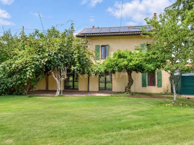 Einfamilienhaus kaufen in Versoix