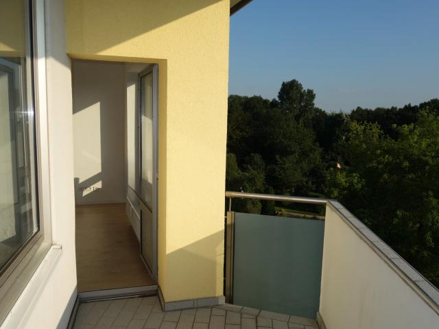 Wohnung kaufen in Vogelsang, Neuss