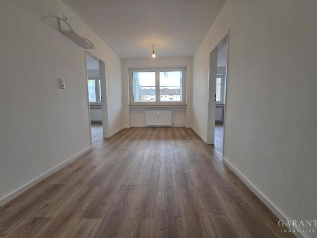 Wohnung kaufen in Königsbrunn, Bayern