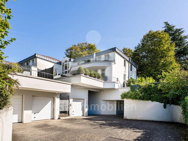 Dachgeschosswohnung kaufen in Moitzfeld, Bergisch Gladbach