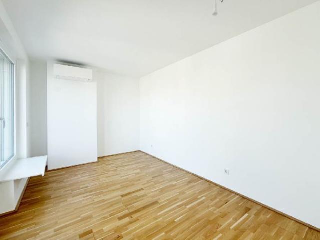 Dachgeschosswohnung mieten in Liesing, Wien